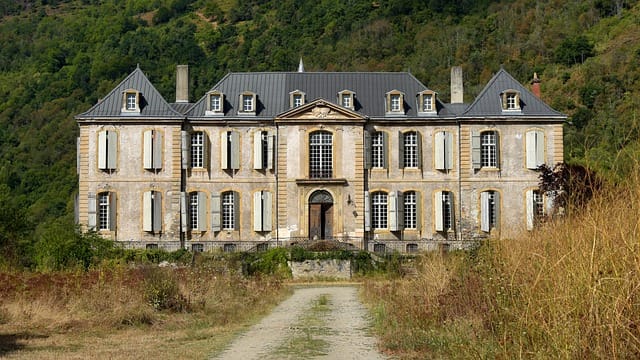 dkatana-chateau-5516877_640